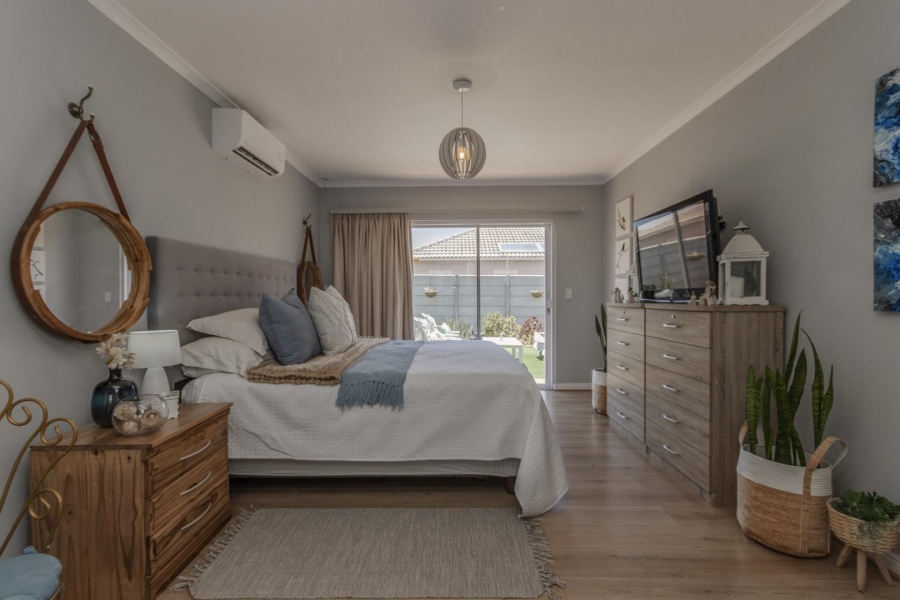 3 Bedroom Property for Sale in Sunningdale Western Cape